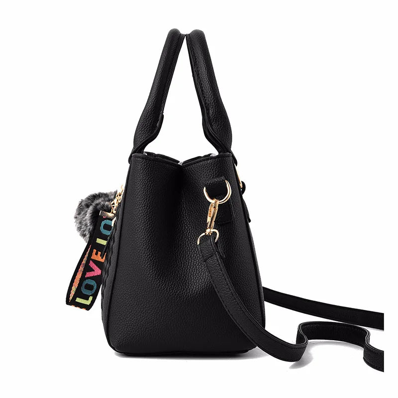 Sac bandoulière brodé en cuir – Style bohème