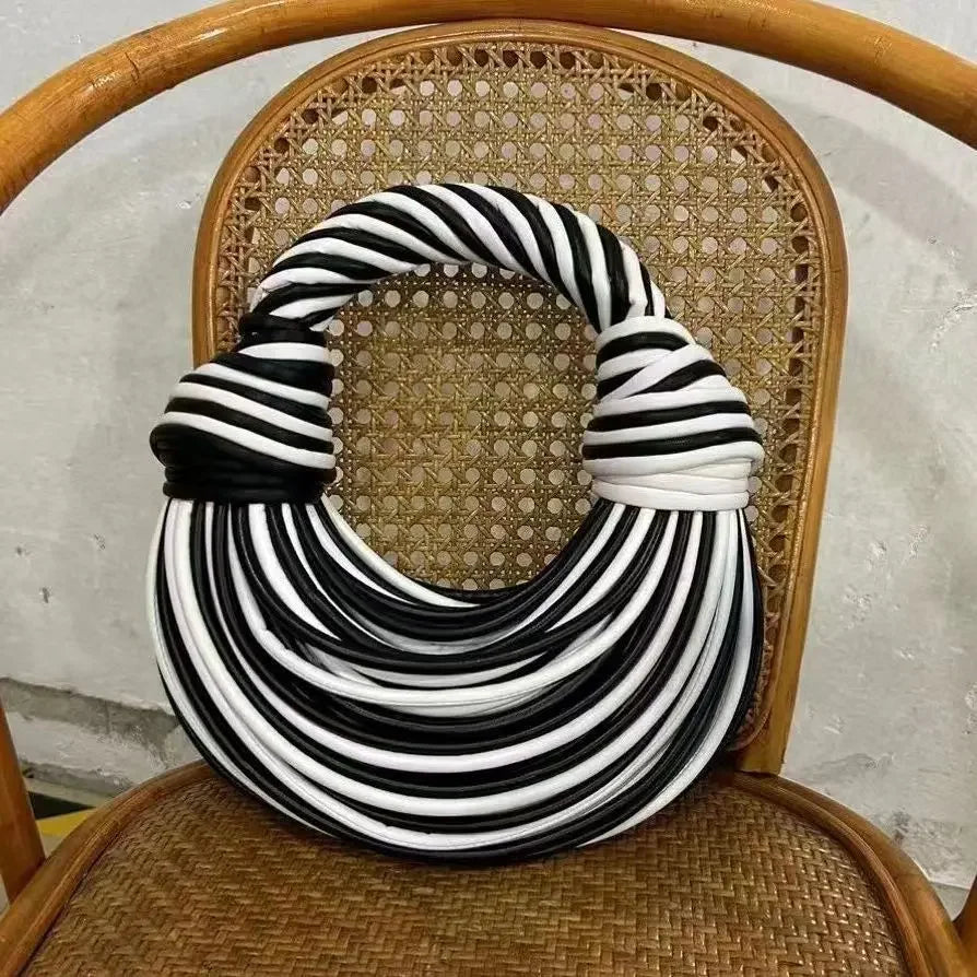 Sac à main luxe femme 2025 – Style créateur