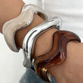 Lot de 3 bracelets bangles ondulés en résine – Tendance