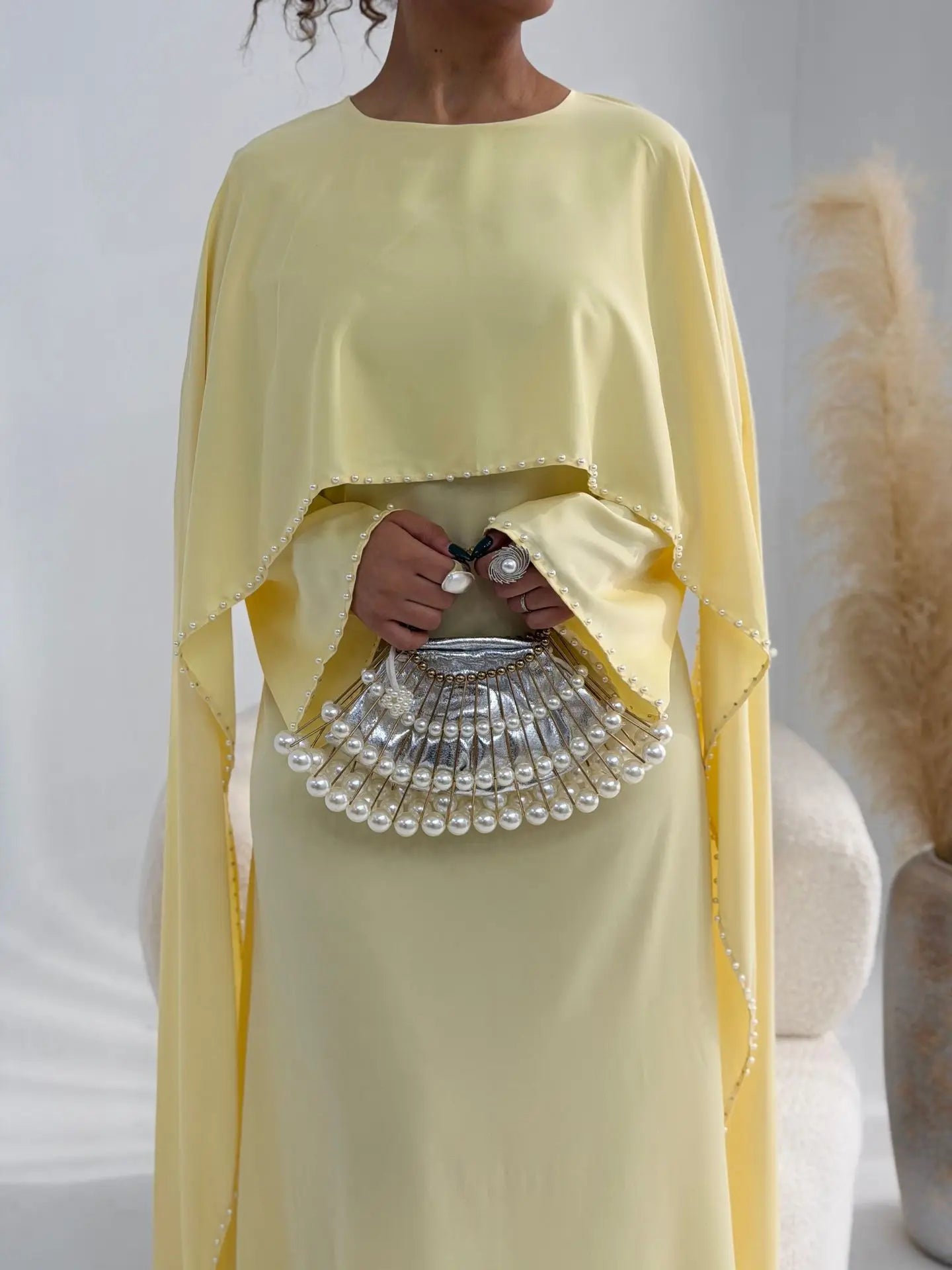 Abaya cape perles Dubai – Robe modeste raffinée