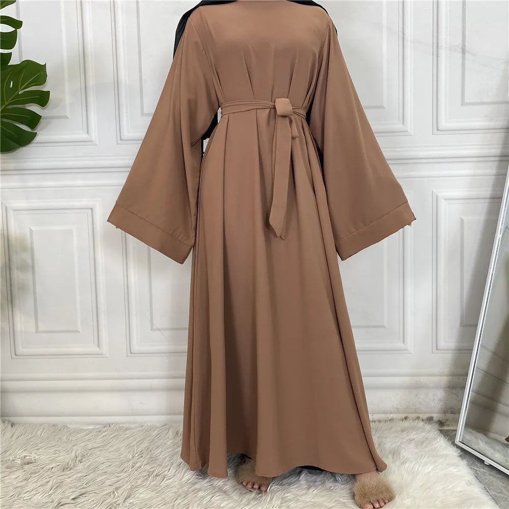 Abaya mode Ramadan – Coupe élégante
