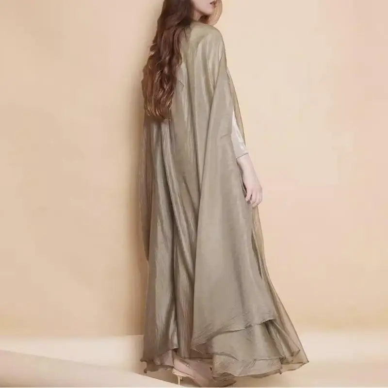 Robe de Soirée Islamique Femme – Longue Métallique avec Cardigan