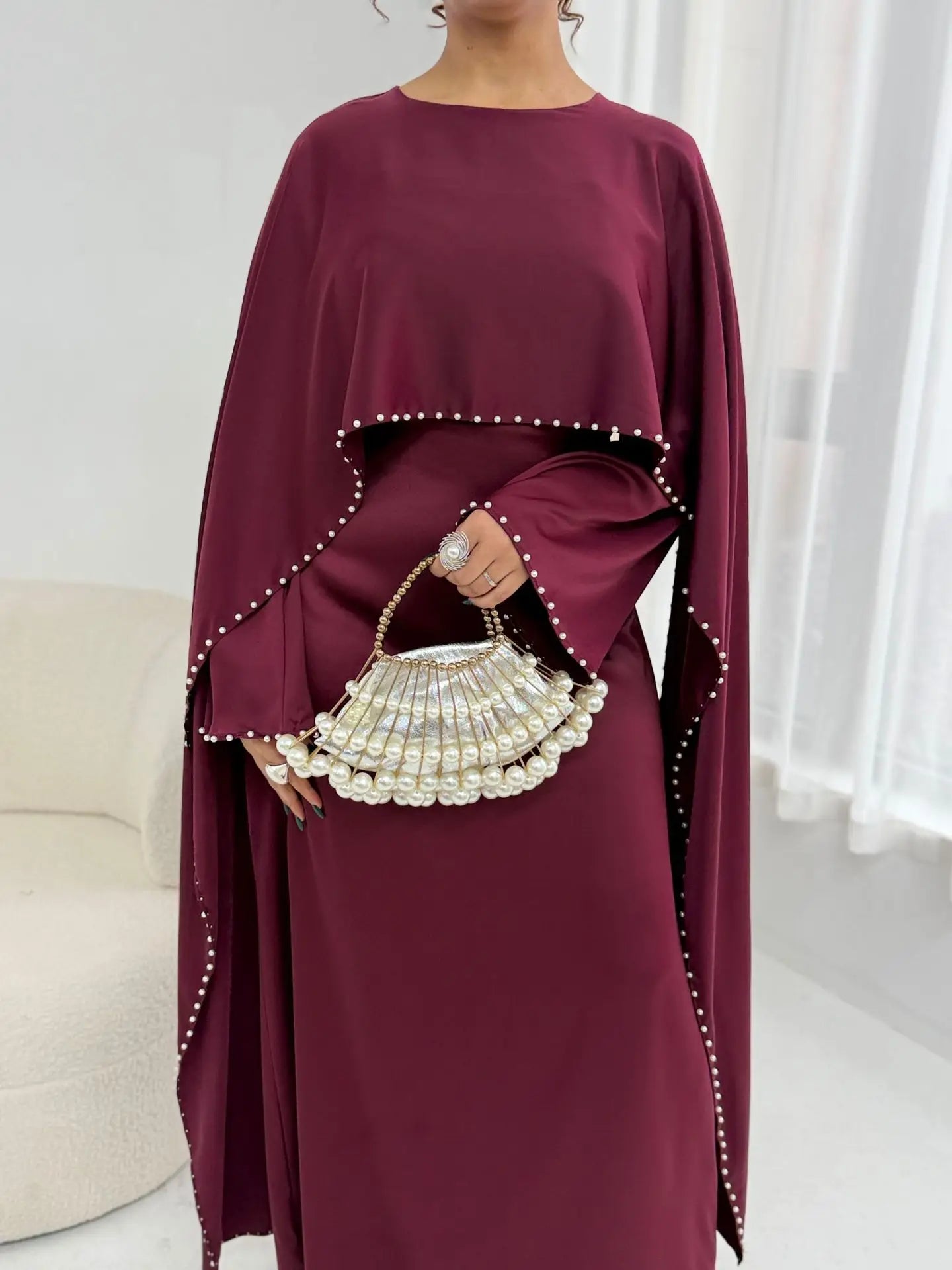 Abaya cape perles Dubai – Robe modeste raffinée