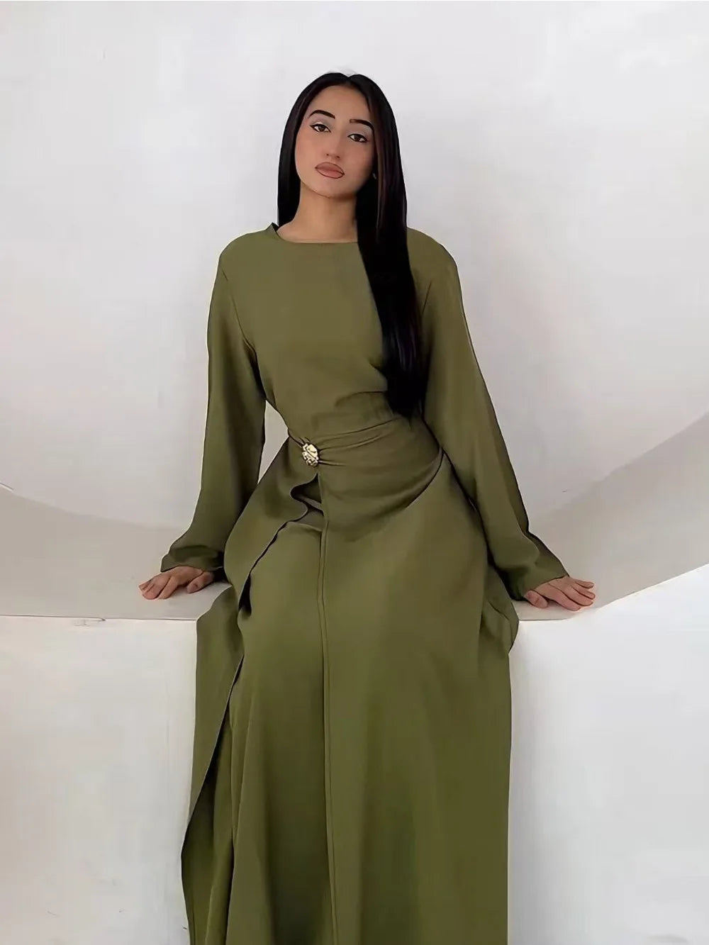 Abaya unie modeste – Tenue Aïd élégante