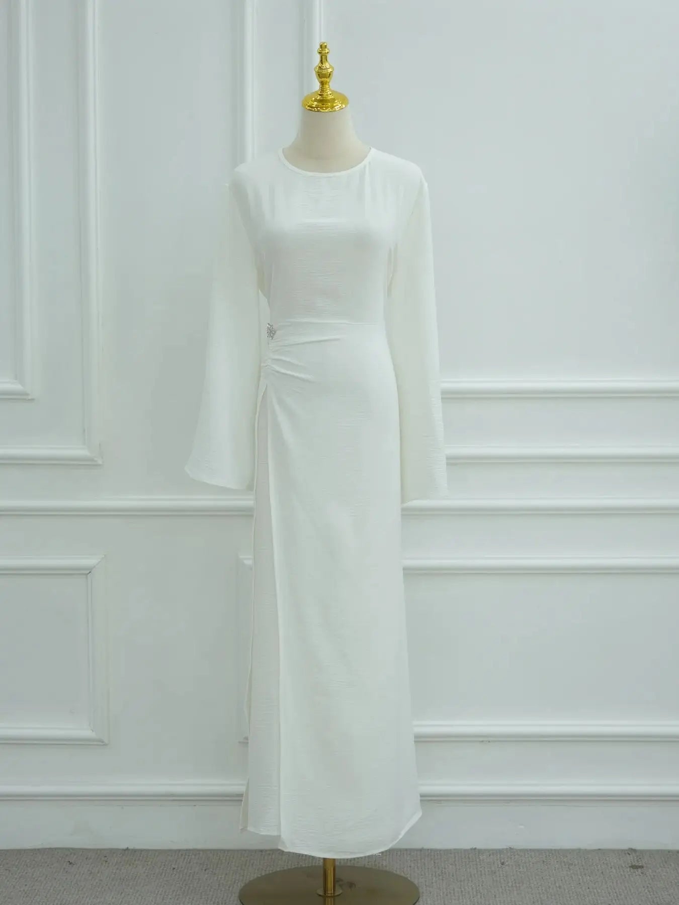 Abaya Femme Unie à Cordon – Robe Longue Modest Ramadan