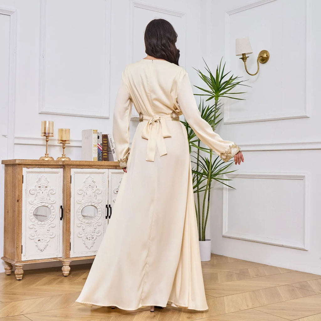 Abaya Femme Élégante Dentelle Brodée – Kaftan Marocain Soirée