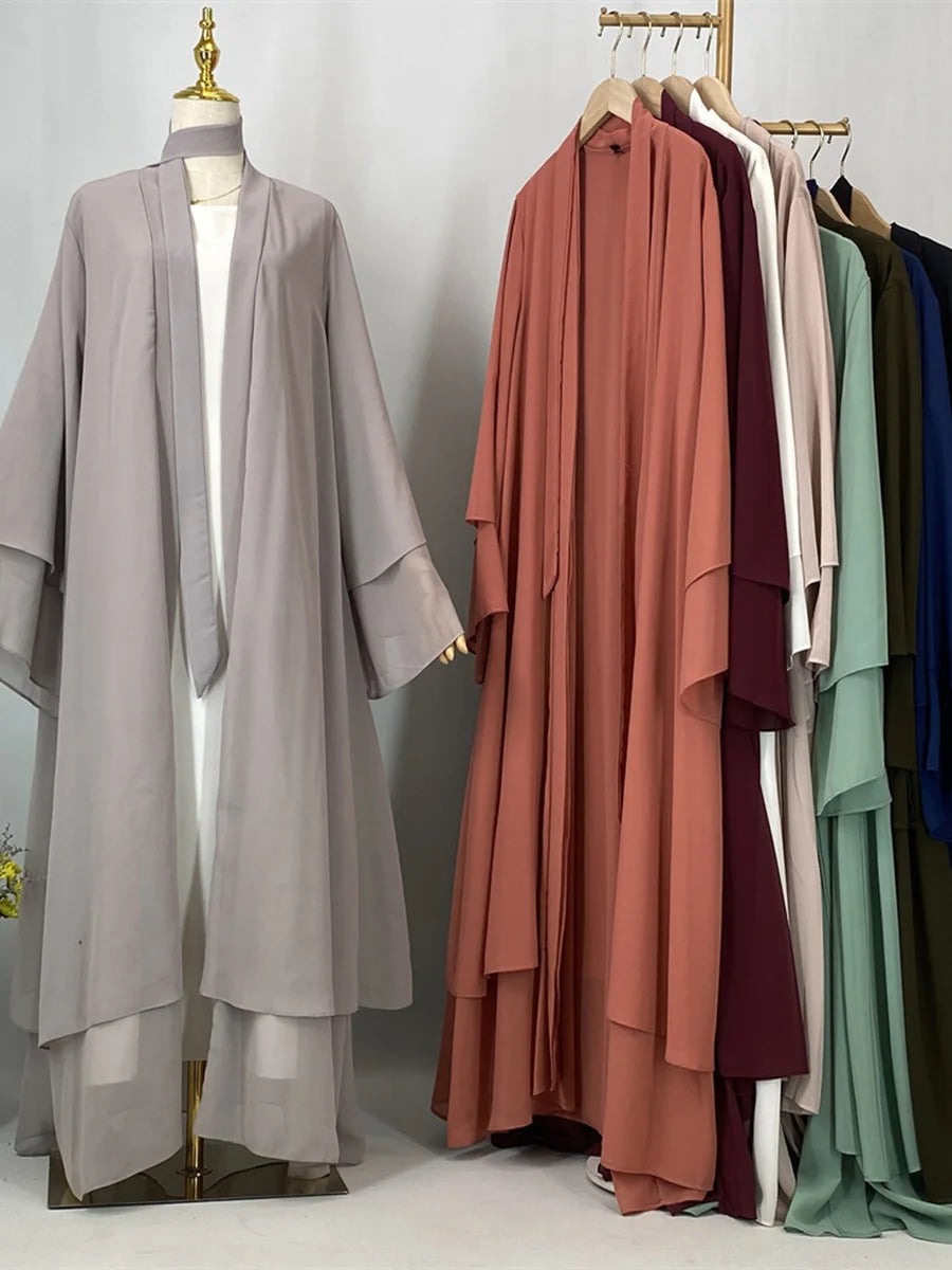 Abaya ouverte en mousseline – Style Kebaya