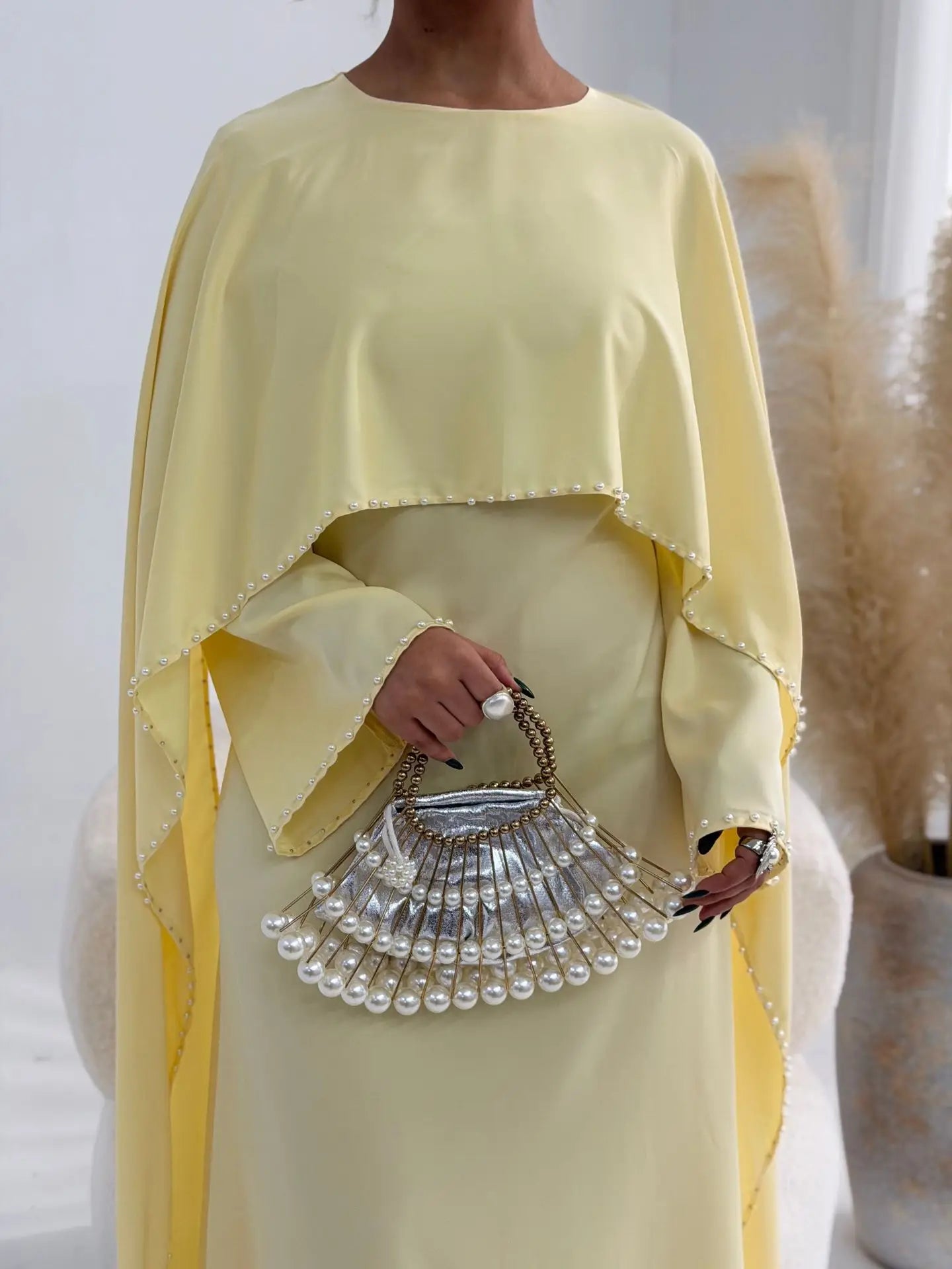 Abaya cape perles Dubai – Robe modeste raffinée