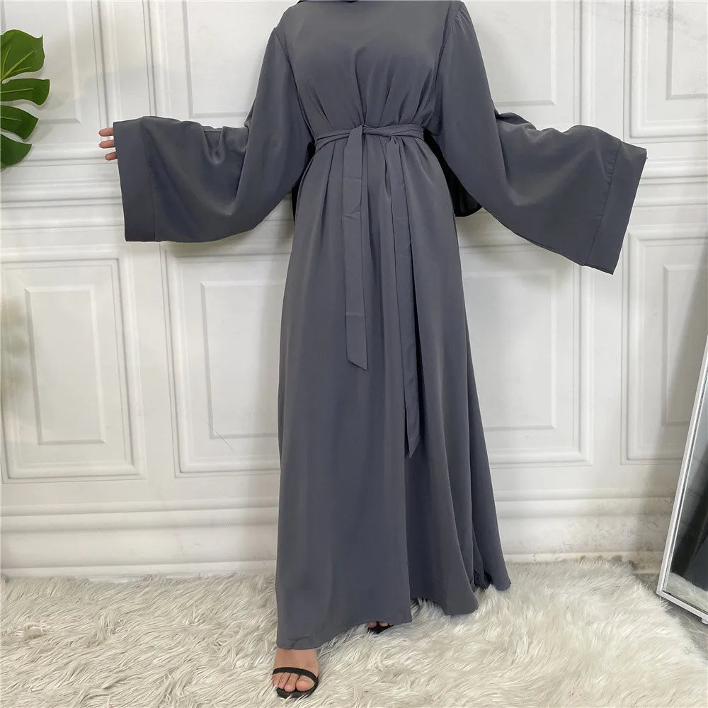 Abaya mode Ramadan – Coupe élégante