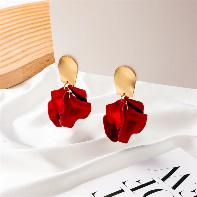 Boucles d'oreilles pendantes pétales de rose – Style vintage