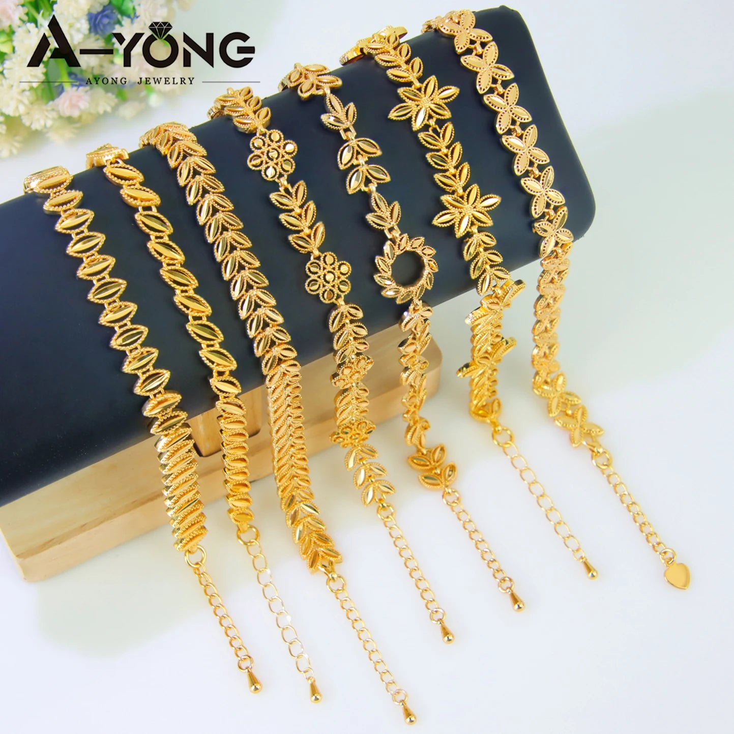 Bracelet manchette élégant plaqué or 21k – Dubai
