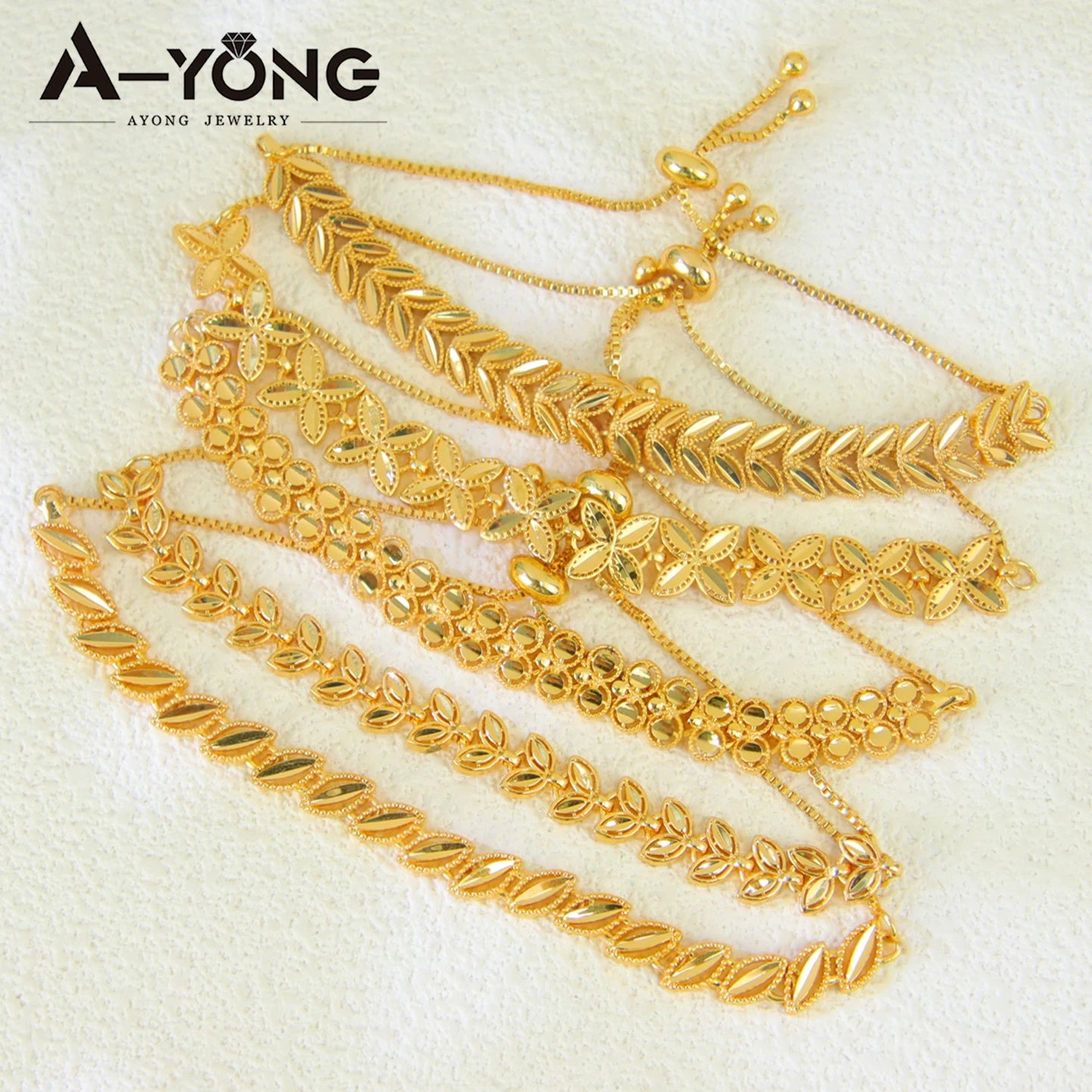 Bracelet manchette élégant plaqué or 21k – Dubai