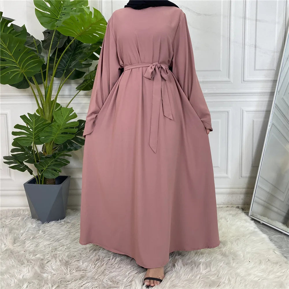 Abaya mode Ramadan – Coupe élégante