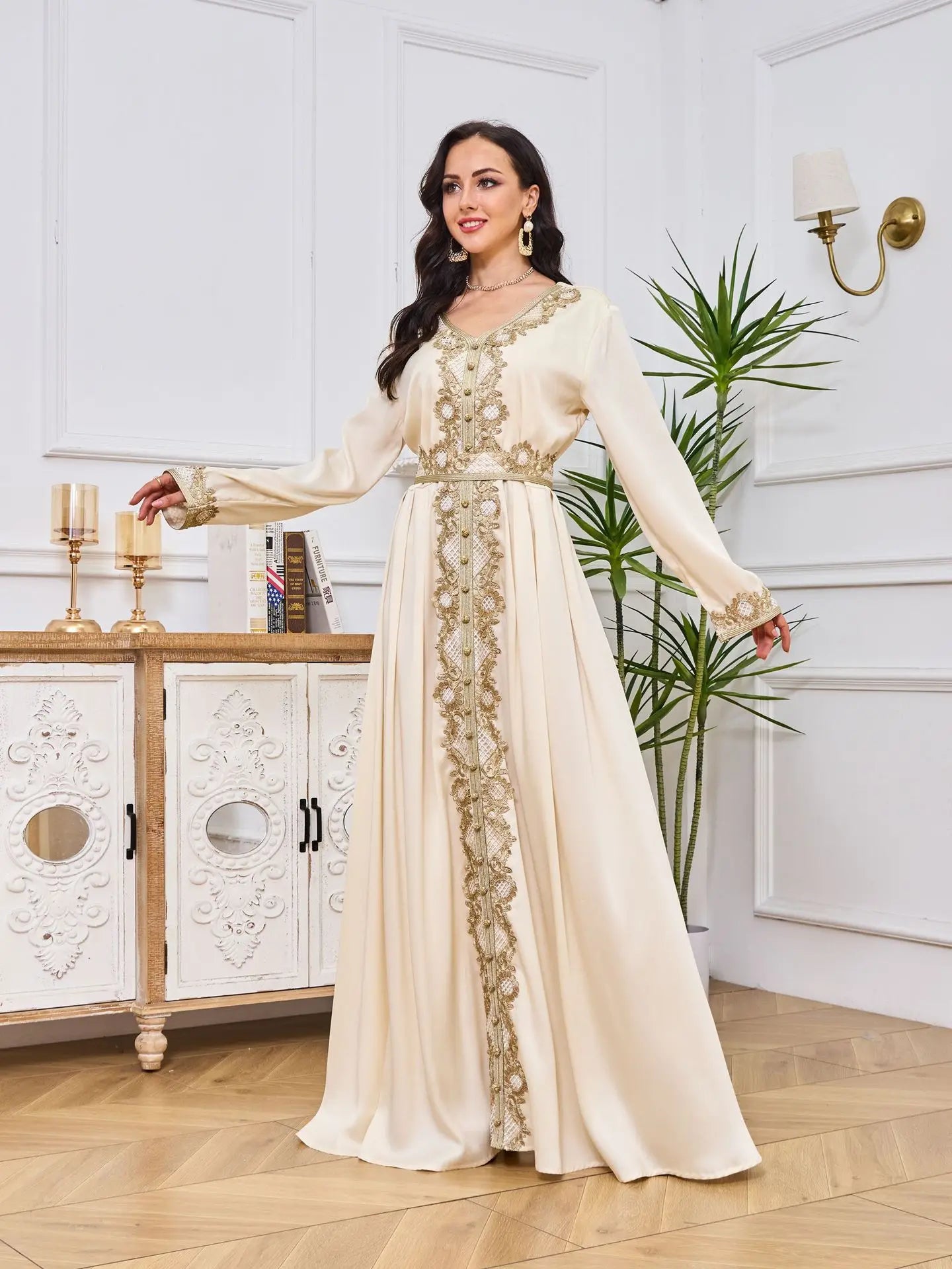 Abaya Femme Élégante Dentelle Brodée – Kaftan Marocain Soirée