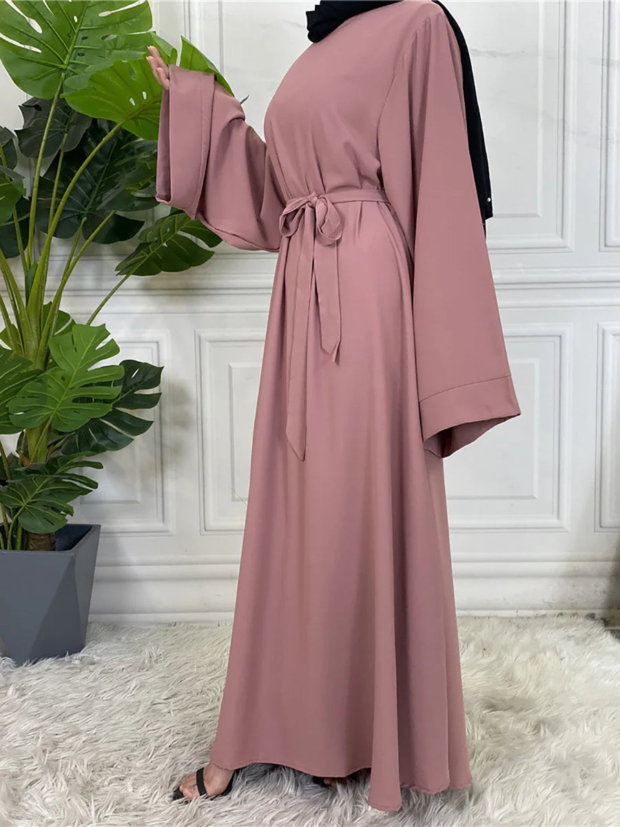 Abaya mode Ramadan – Coupe élégante