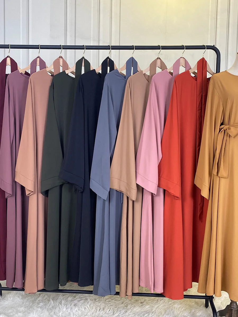 Abaya mode Ramadan – Coupe élégante