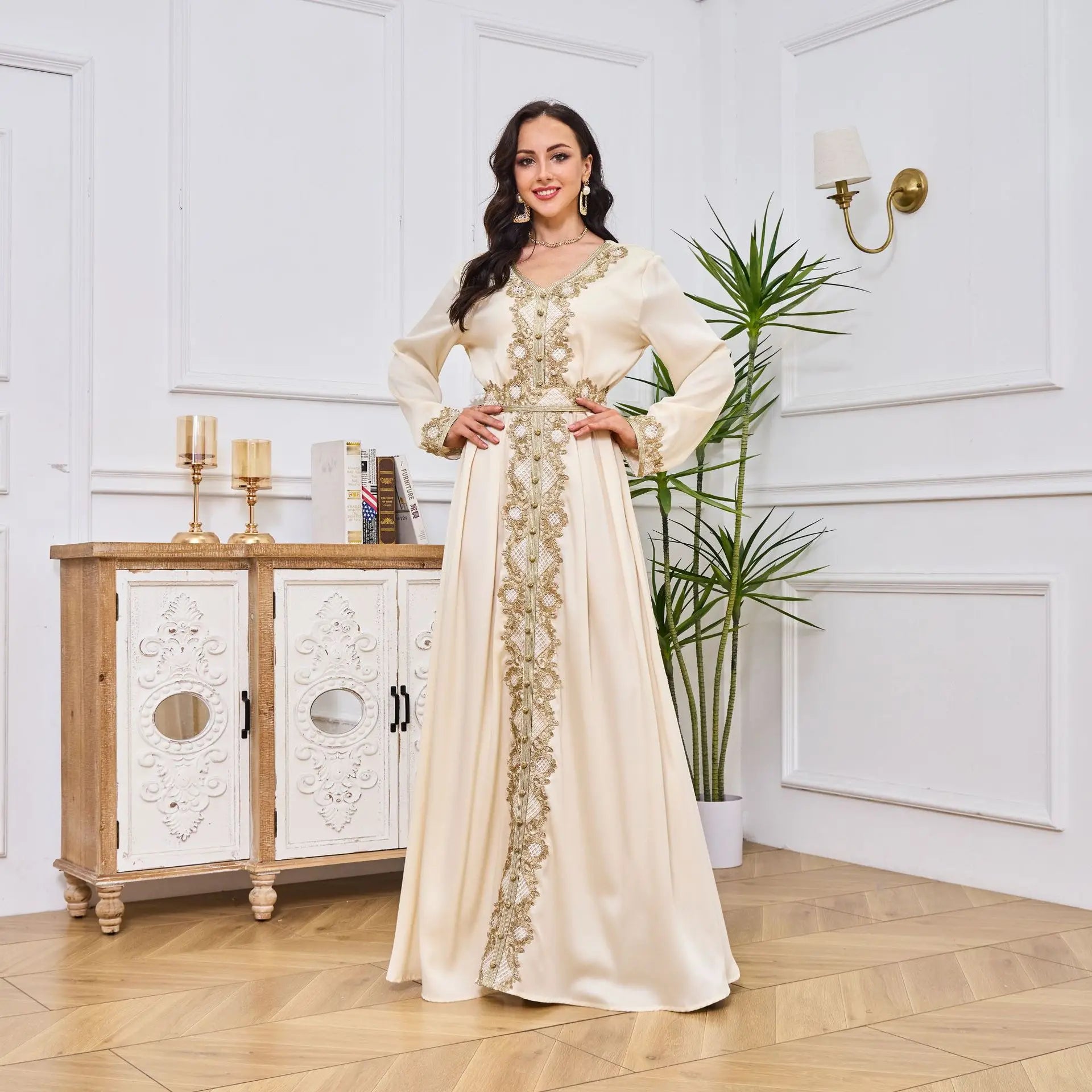 Abaya Femme Élégante Dentelle Brodée – Kaftan Marocain Soirée