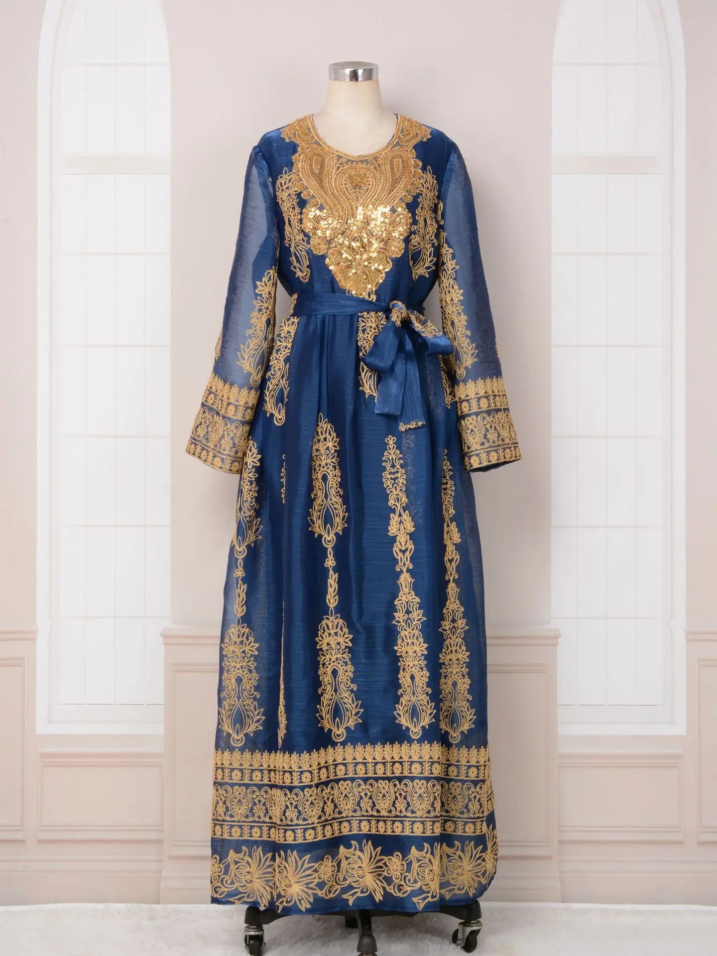Abaya Femme Élégante Dentelle Brodée – Kaftan Marocain Soirée
